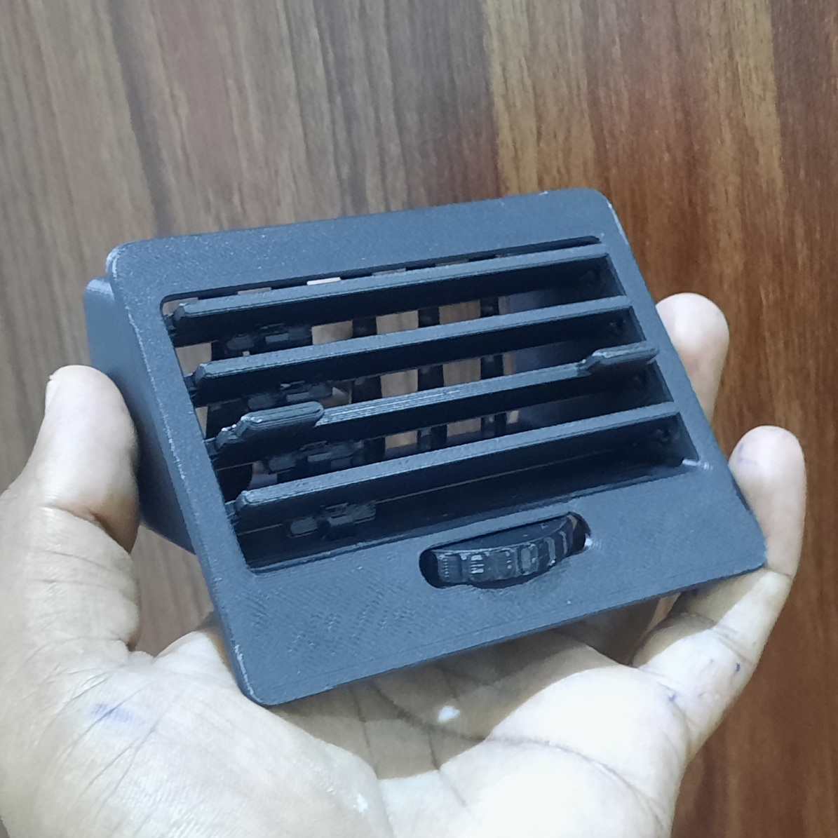 Middle Vent